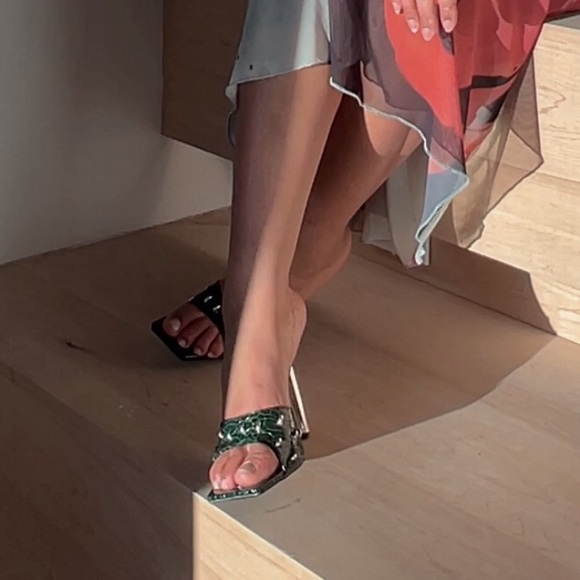 SOLD | Cape Robbin Tennon Faux Crocodile Square Open Toe Shoes Heels - Picture 2 of 15